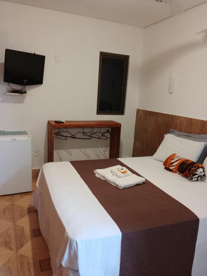 Pousada Da Gi Suites E Turismo Chapada dos Guimarães Eksteriør billede