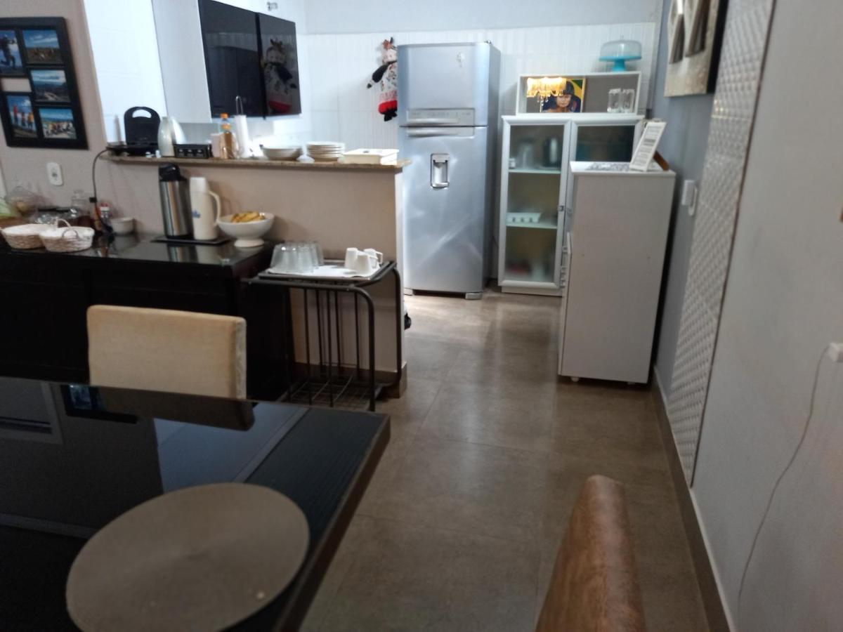 Pousada Da Gi Suites E Turismo Chapada dos Guimarães Eksteriør billede
