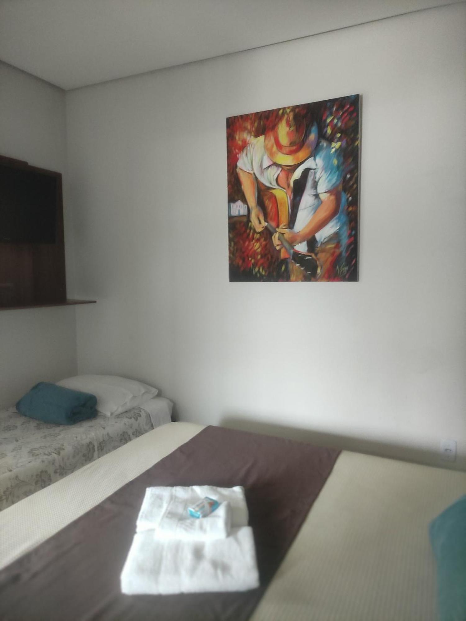 Pousada Da Gi Suites E Turismo Chapada dos Guimarães Eksteriør billede